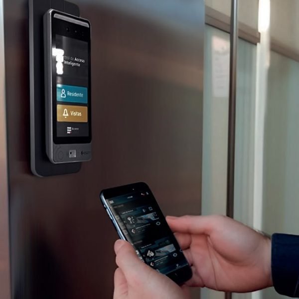 Controles de Acceso en Edificios y Condominios - G&M Seguridad